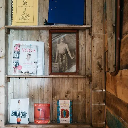 Yogalava Glamping Πάρκο διακοπών