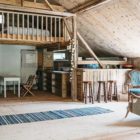 Πάρκο διακοπών Yogalava Glamping Drangedal