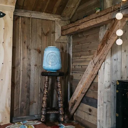 Holiday park Yogalava Glamping
